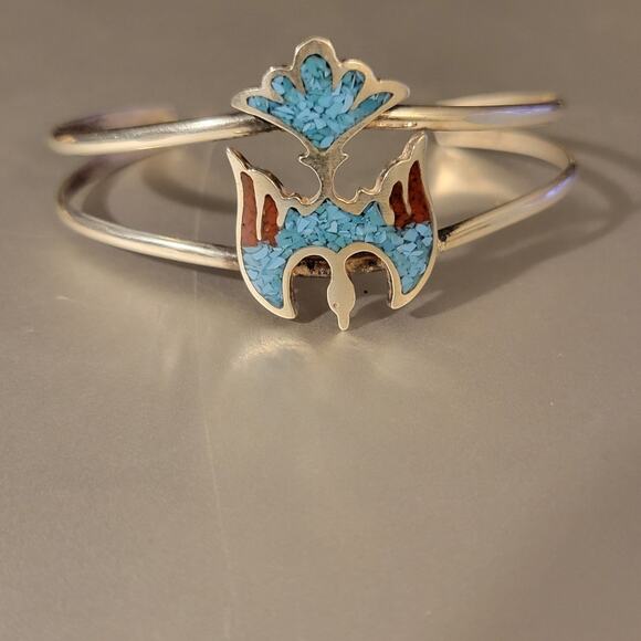 Native American Navajo Sterling Silver Handcrafted Bird Turquoise Inlaid Cuff - Picture 4 of 7